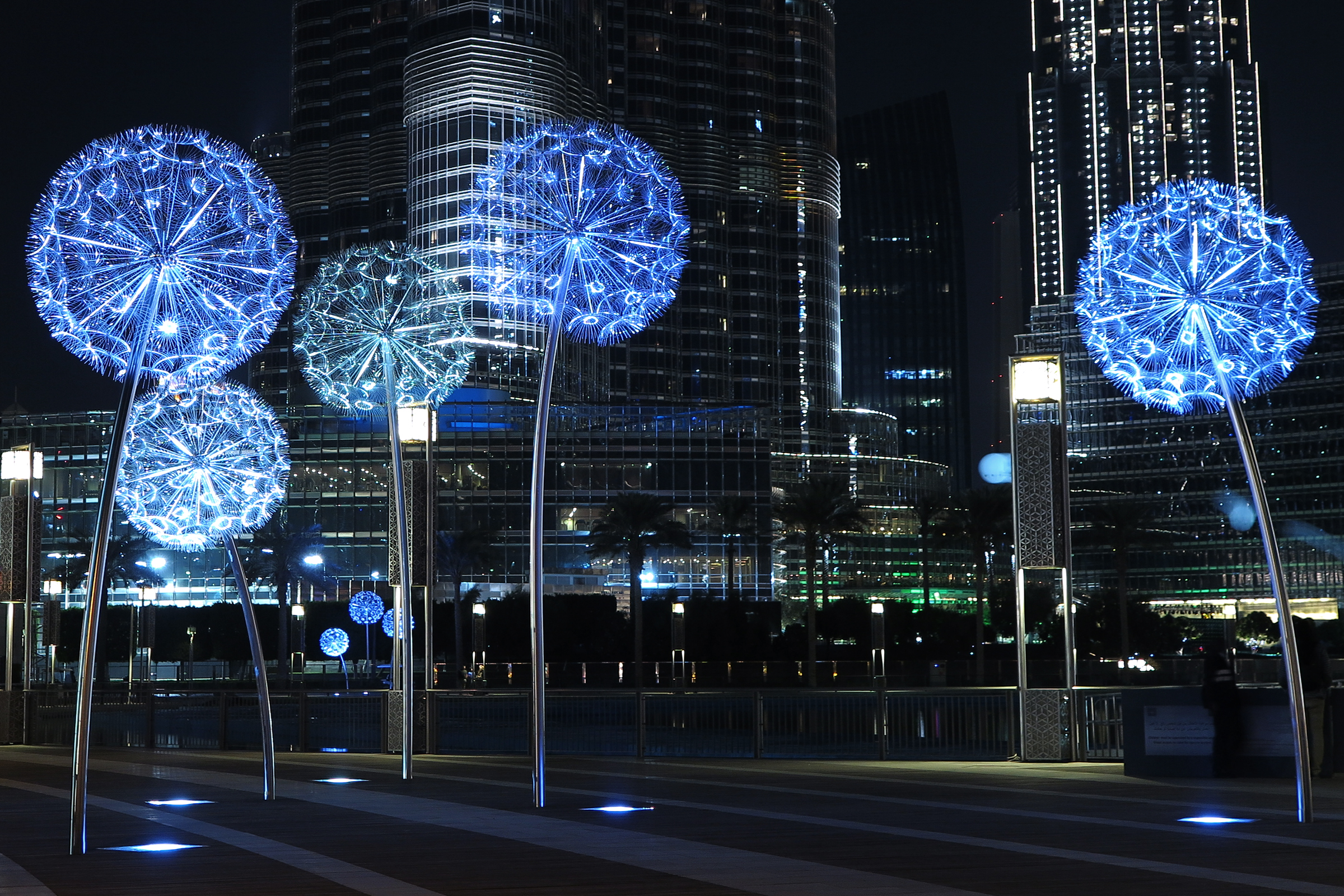 Dandelion Lights Sculpture Dubai, UAE. Commissioned by Emaar Pro